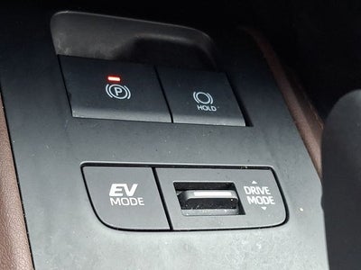 2024 Toyota Venza LE