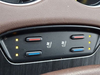 2024 Toyota Venza LE