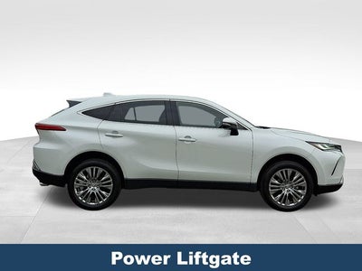 2024 Toyota Venza LE