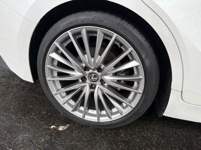 2023 Lexus IS 300