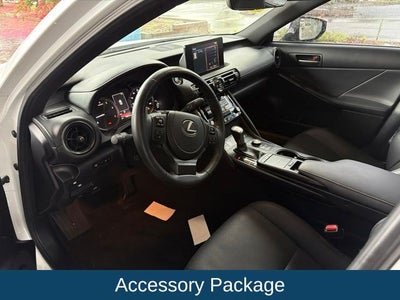 2023 Lexus IS 300