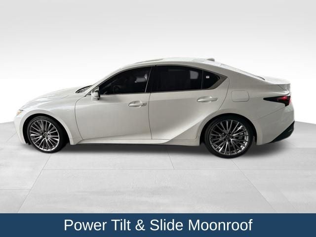 2023 Lexus IS 300
