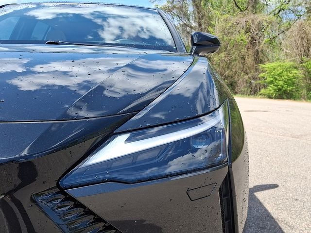 2023 Lexus RZ 450e Luxury