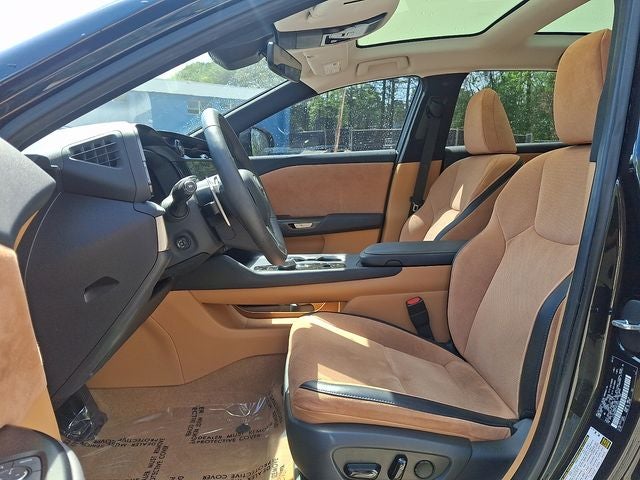 2023 Lexus RZ 450e Luxury