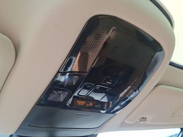 2023 Lexus RZ 450e Luxury