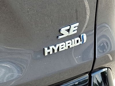 2022 Toyota RAV4 Hybrid SE