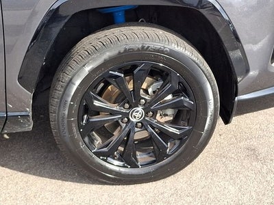 2023 Toyota RAV4 Hybrid SE