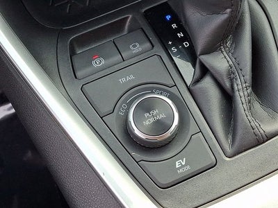 2023 Toyota RAV4 Hybrid SE