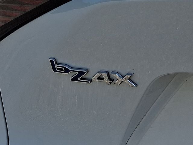2025 Toyota bZ4X XLE