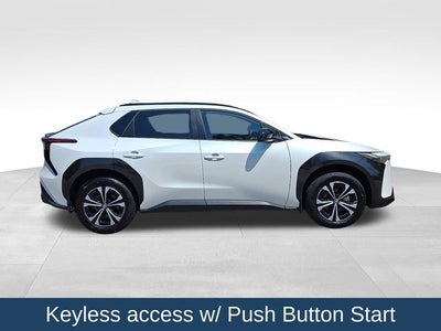 2025 Toyota bZ4X XLE
