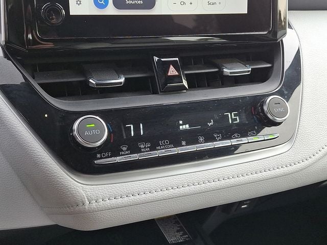 2023 Toyota Corolla Hatchback XSE