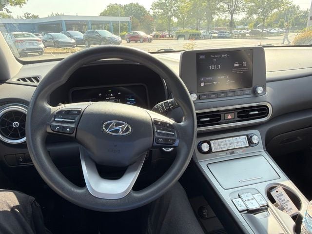 2023 Hyundai Kona Electric SE