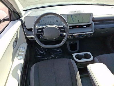 2024 Hyundai IONIQ 5 SE Standard Range