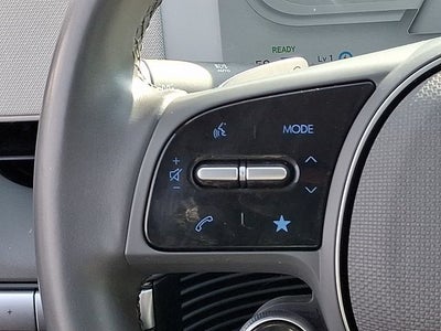 2024 Hyundai IONIQ 5 SE Standard Range