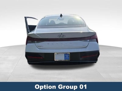 2025 Hyundai Elantra Hybrid Limited