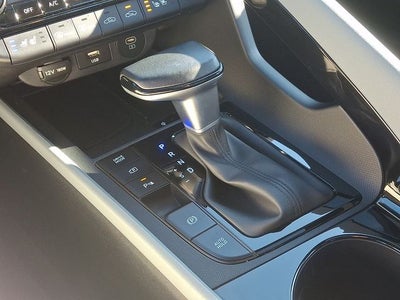 2024 Hyundai Elantra Hybrid Limited