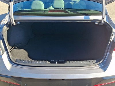 2024 Hyundai Elantra Hybrid Limited