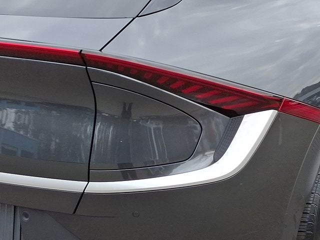 2024 Kia EV6 Light