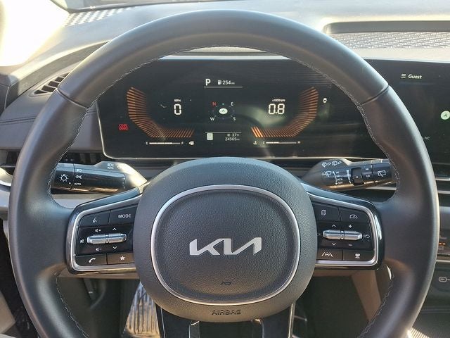 2025 Kia Carnival LXS