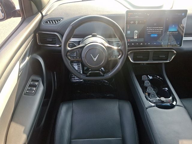 2023 VinFast VF 8 Plus