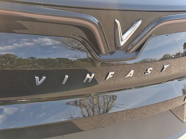 2023 VinFast VF 8 Plus