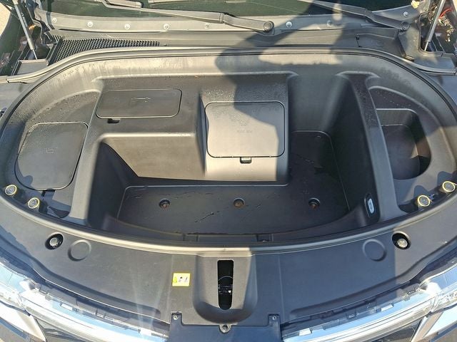 2023 VinFast VF 8 Plus