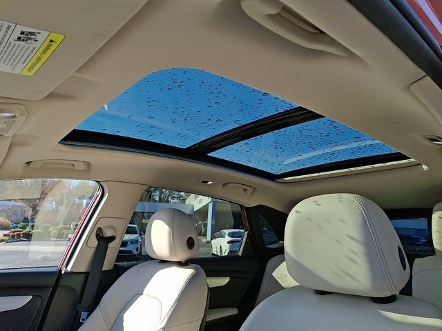 2023 VinFast VF 8 Plus