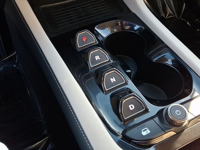 2023 VinFast VF 8 Plus