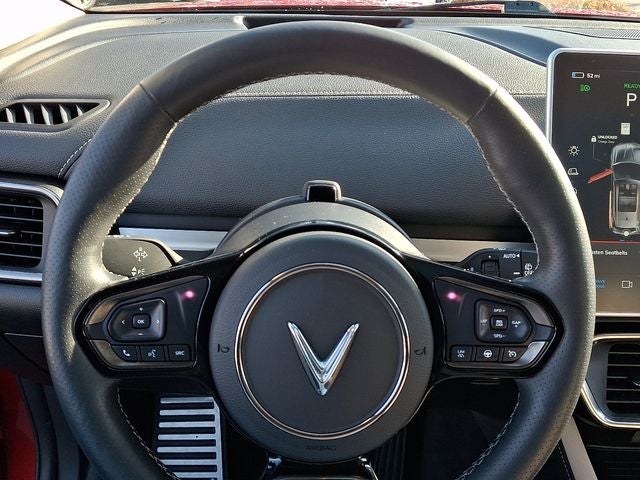 2023 VinFast VF 8 Plus