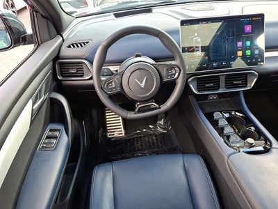 2023 VinFast VF 8 Plus