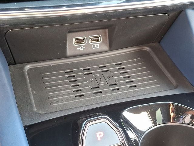 2023 VinFast VF 8 Plus