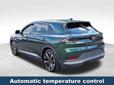 2023 VinFast VF 8 Plus