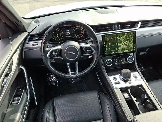 2024 Jaguar F-PACE P250 R-Dynamic S