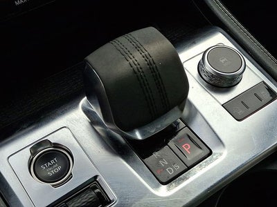 2024 Jaguar F-PACE P250 R-Dynamic S