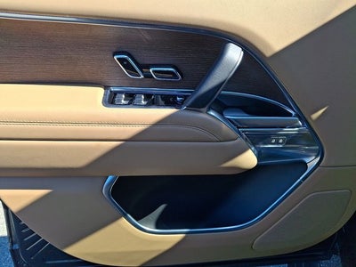 2023 Land Rover Range Rover SE