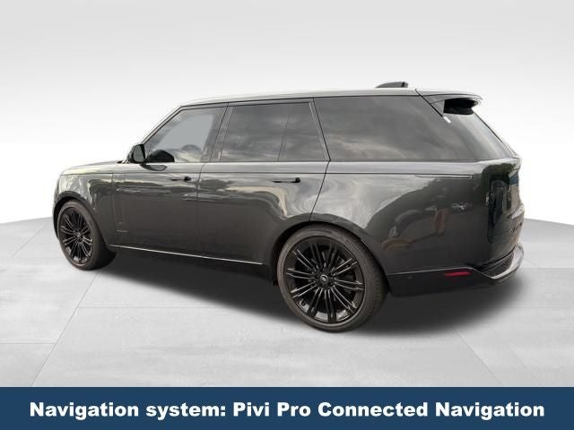 2025 Land Rover Range Rover SE