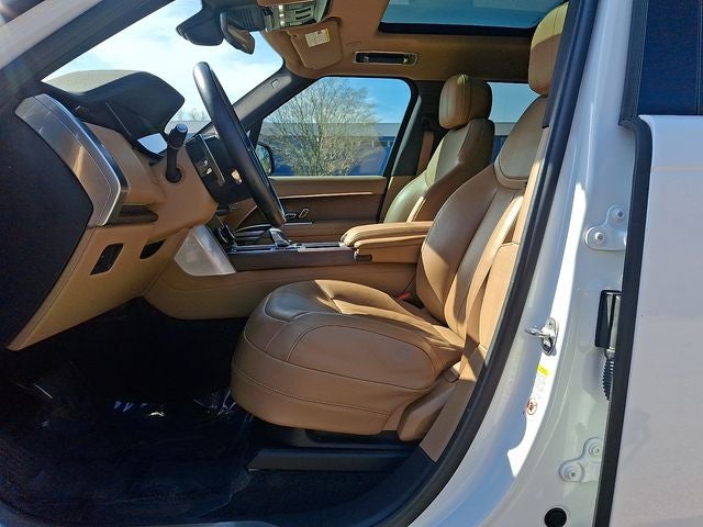 2023 Land Rover Range Rover SE LWB