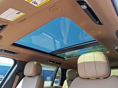 2023 Land Rover Range Rover SE LWB