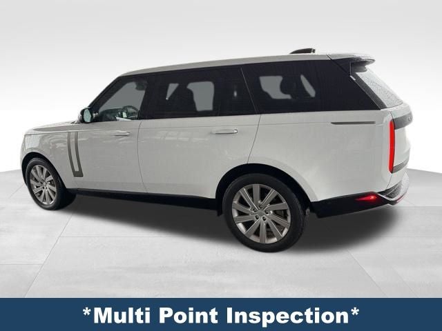2023 Land Rover Range Rover SE LWB
