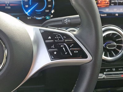 2025 Mercedes-Benz EQB 250+ Base