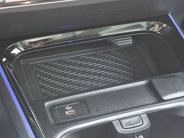 2025 Mercedes-Benz EQB 250+ Base