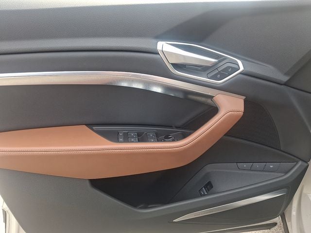 2022 Audi e-tron Sportback S line Prestige quattro