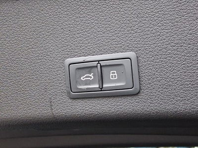 2021 Audi e-tron Premium quattro