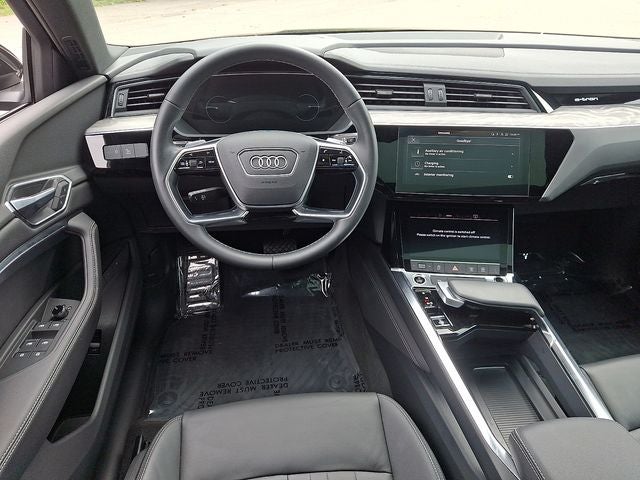 2023 Audi e-tron Premium quattro