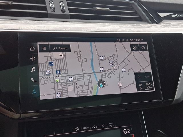 2023 Audi e-tron Premium quattro