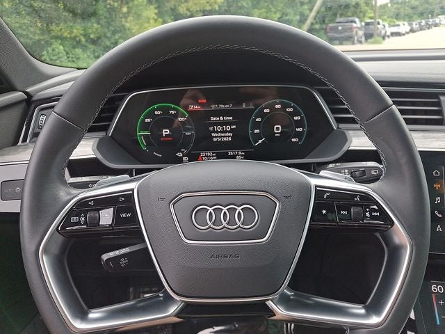 2023 Audi e-tron Premium quattro