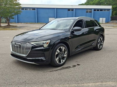 2023 Audi e-tron Premium quattro