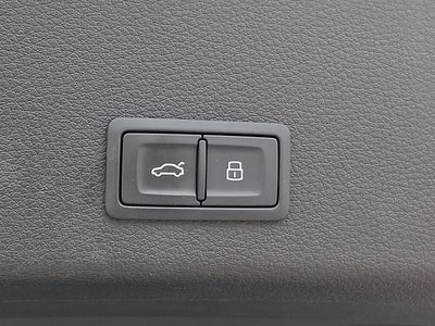 2023 Audi e-tron Premium quattro