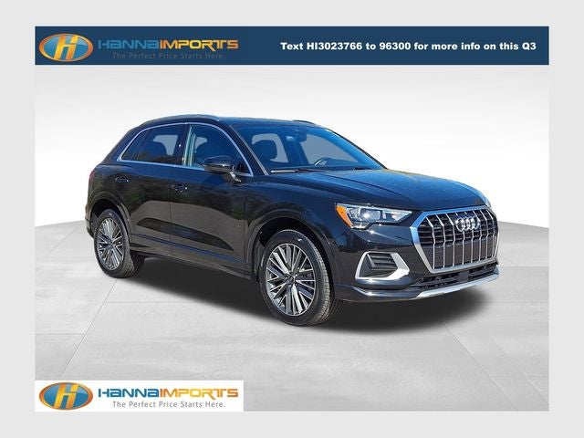 2022 Audi Q3 Premium quattro