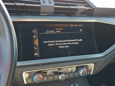 2022 Audi Q3 Premium quattro